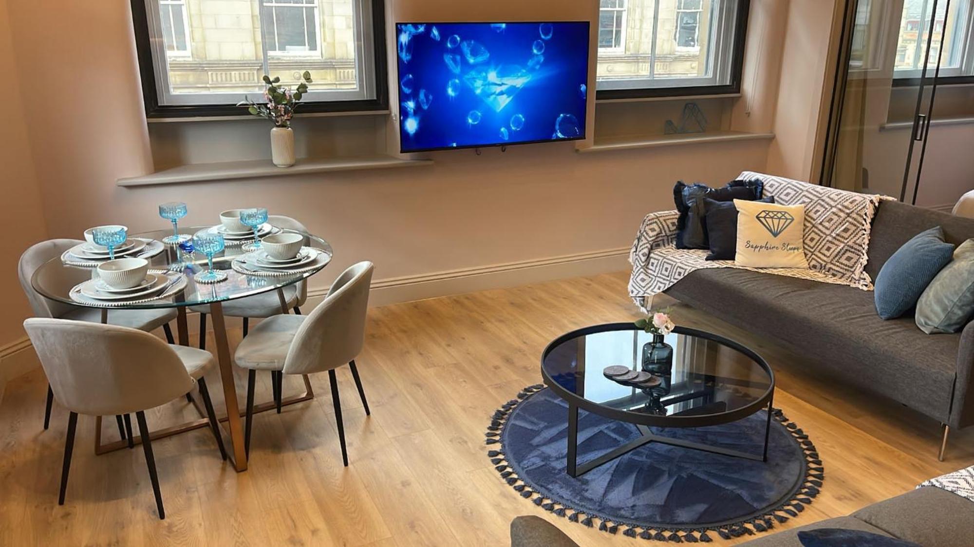 M1 City Centre 3 Bed 3 Bath Luxe Penthouse Манчестер Екстер'єр фото
