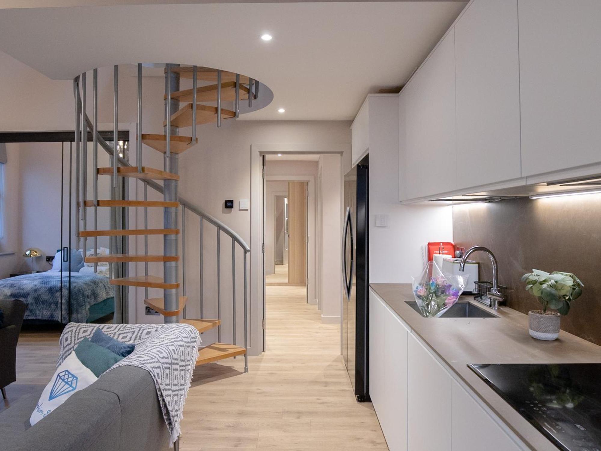M1 City Centre 3 Bed 3 Bath Luxe Penthouse Манчестер Екстер'єр фото